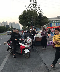 夜市应当有人管