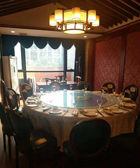 凯旋广场附近餐饮店转让