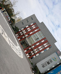 ��һ�ν��ⶫդСѧ �о���ͦ�����ģ�