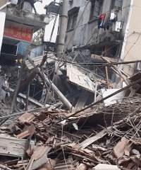 ͩ��һ���Ϸ���ͻȻ���ˣ�