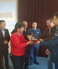 ����������������õ��˷���Ա�����ա� ������������Ա��