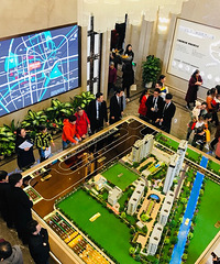 �����ʾ�����������ڿ����ˣ��ֳ��˶������