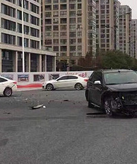 2����ײ��ͷȫ�� ��Ȼ����Ϊ����