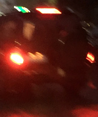 �ڹ�����վ�ȳ�������˾����һ��ˮ