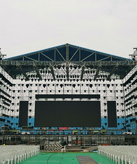 �ڴ������������ݳ������̨�Ѵ��� ��