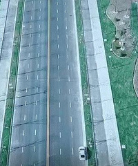 �����2.7��Ԫ ���������������ֶ�һ������ ���⽻ͨӵ��