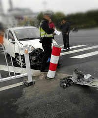 ��˵ײ�������ʩҪ��Ǯ�� ������ܵĻ�����