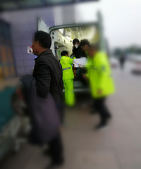 ����ģ�Ħ�г����ƿ����ײ�����˶��Ҳʣ�