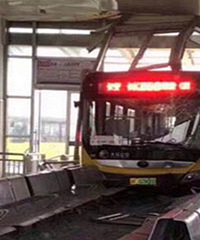 ���գ�����һ��������������ң�