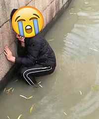 С����Ů�ѳ��� ��Ȼ����������