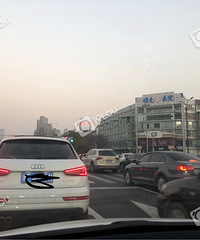 �������߷� �л���·ʮ��·�ڵĿɱ䳵���ˣ��㾭������