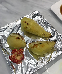 我这年夜饭厉害了!香烤榴莲、泰式波龙…都是些不会弄的硬菜