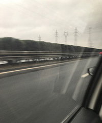 �����ڱ�·���������ߺ��������һ�㲻�³���