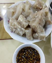 做了一天的水晶猪皮冻 不油腻!奈何没有方盘 摆不好造型
