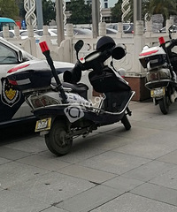 ����������һ������Ħ�г����������� �������ơ�����ıɱ��