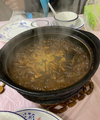 性价比很高的阿隆煲店 加起来100都不到 味道老好!