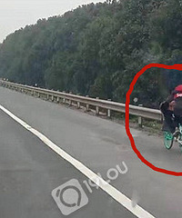 ţ�ƣ������������г����˼��˸��٣�