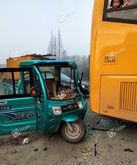 ̫���ˣ�����һ�����ֳ���У����ײ������Ѫ��һ�ء�