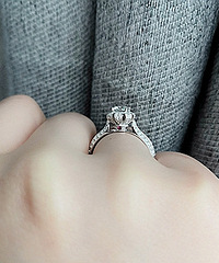 �ʹ����� �Ӵ˹�����Ů��