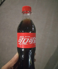 什么是孤独?晚上我走在大街上 空无一人感受到孤独