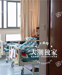 ���裡����һŮ�ӳ�������˺�����һ��̯Ѫ�������ԡ�