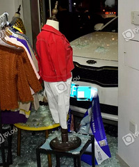 һŮ˾üղ4 һ鴳ĸӤ꣡