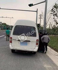 �����������һ�����������13���ˣ�ȫ�Ǵ�ү���裡