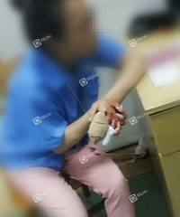 才古啊!嘉兴一女子前不久右手卷进机器 现在左手卷进机器要截肢