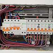 ��ָ�̣��յ�����զ��