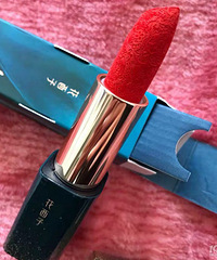 ��618�����ֲݡ�����һֻ�����ں� �ƹ�ķ���ɫ 79��