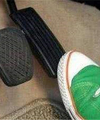 �����ŵ�ʱ�������ն���һ�� զ����