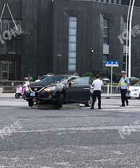 ����̩�ſڣ�ĳ������̫�˵�