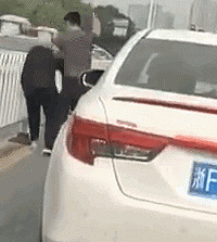 ���˽�ͷ�����Ӵ����֣���������������Ӧ