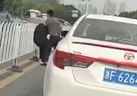 ���˽�ͷ�����Ӵ����֣���������������Ӧ