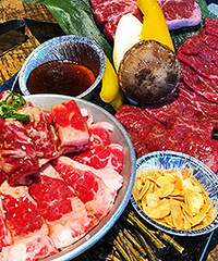 �����е�Ǭ������Ӿ��� ǿ�ư�����ѡţ�廨