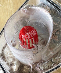 ���Ͼ�Ȼȫ�ǳ���������ʬ��