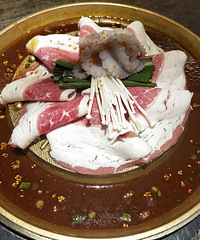 �����պ����Ƽ������˸�ˮ�����ײ� 2��Ů��û�Ա�...