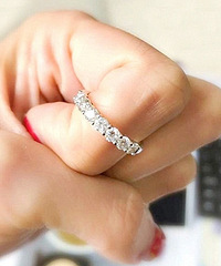 ��ʯ�Ž� ���ʺ��ճ�����