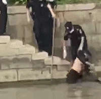 ���˺����̵�һ��Ů�� �����Ѿ���Ӳ��