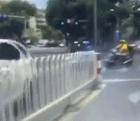 ����գ�����������˾С��Ϊƴ�ٶȴ����