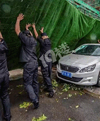 ���ǣ����Ǽ��˵Ľ�磡