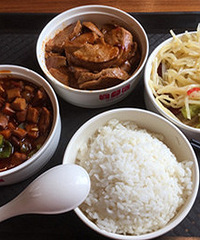 �����ձض��򿨵ĵط� ÿ�ζ��ǹ��̣�