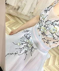 ���˺�ɫ ��Щ���Ʒ�Ҳ������