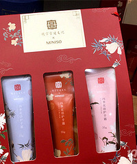 ������Ʒ�͹ʹ������Ļ���˪ �е�ÿ�