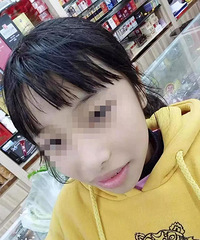 ʹ�ģ�����ʧ��11��Ů�����ұ��������־���ͬһ��С��