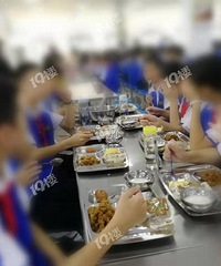 ���Ӿ�����ѧУ���Щɶ�����ѣ���������ѧУ������ȫ���Լ��㣡