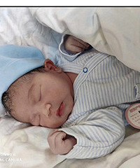 ����8��1���Ĵ���С��