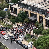 ���ؽ���ĳ�̻�֮��