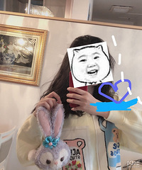 有多少人去迪士尼买了这个兔子包的 真的太可爱拉