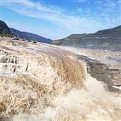 �ƺ�������̫׳����